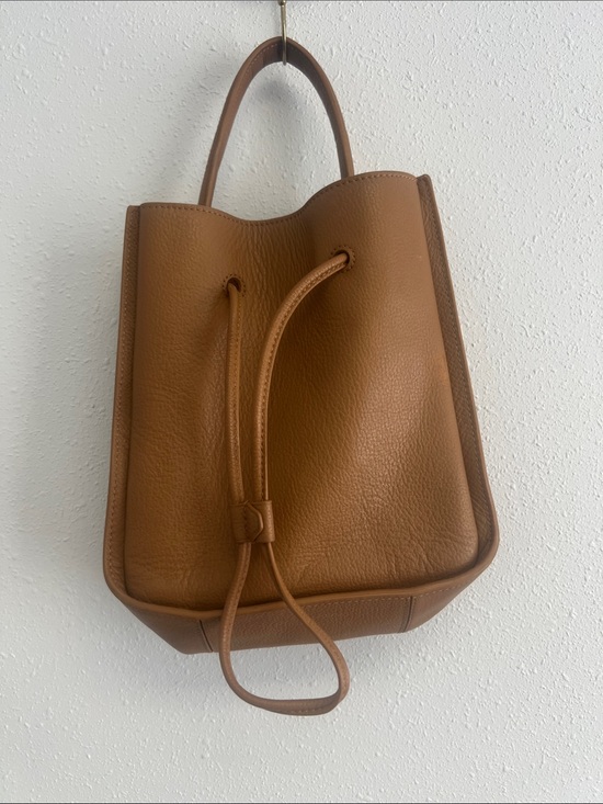 3.1 Phillip Lim Handbags - 3.1 Phillip Lim Tan Leather. Soleil Bucket bag Drawstring Shoulder Bag